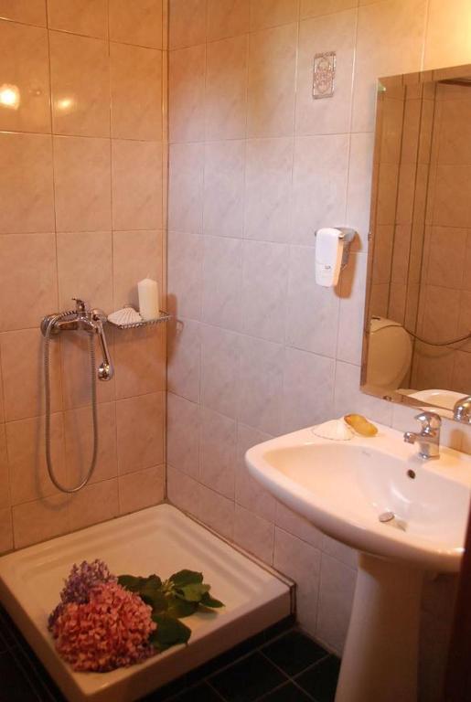 Orpheus Hotel Терма Екстериор снимка