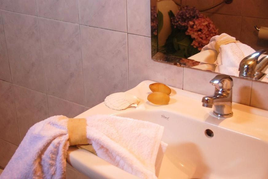 Orpheus Hotel Терма Екстериор снимка